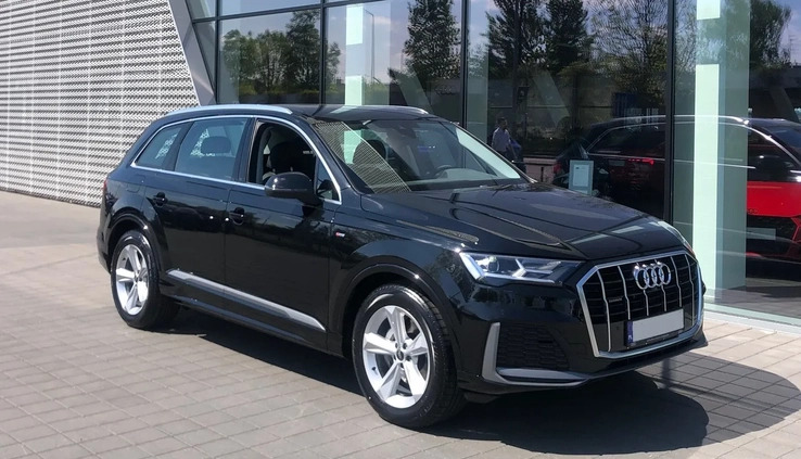 Audi Q7 cena 288000 przebieg: 14300, rok produkcji 2023 z Ćmielów małe 11